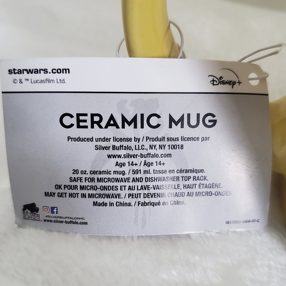 Disney Star Wars The Mandalodrian Yellow Brown Ceramic Mug 20 Oz NWT - Picture 10 of 10